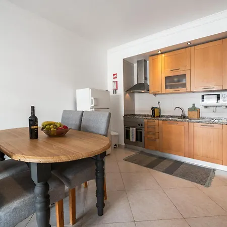 Sulaosol Apartment