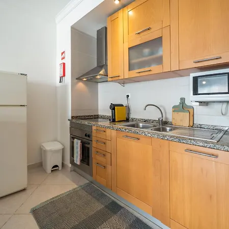 Sulaosol Apartment