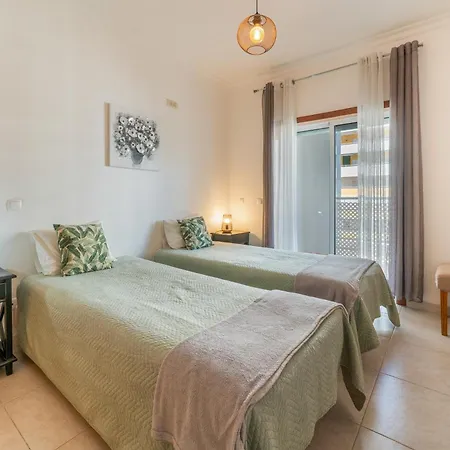 Sulaosol Apartment